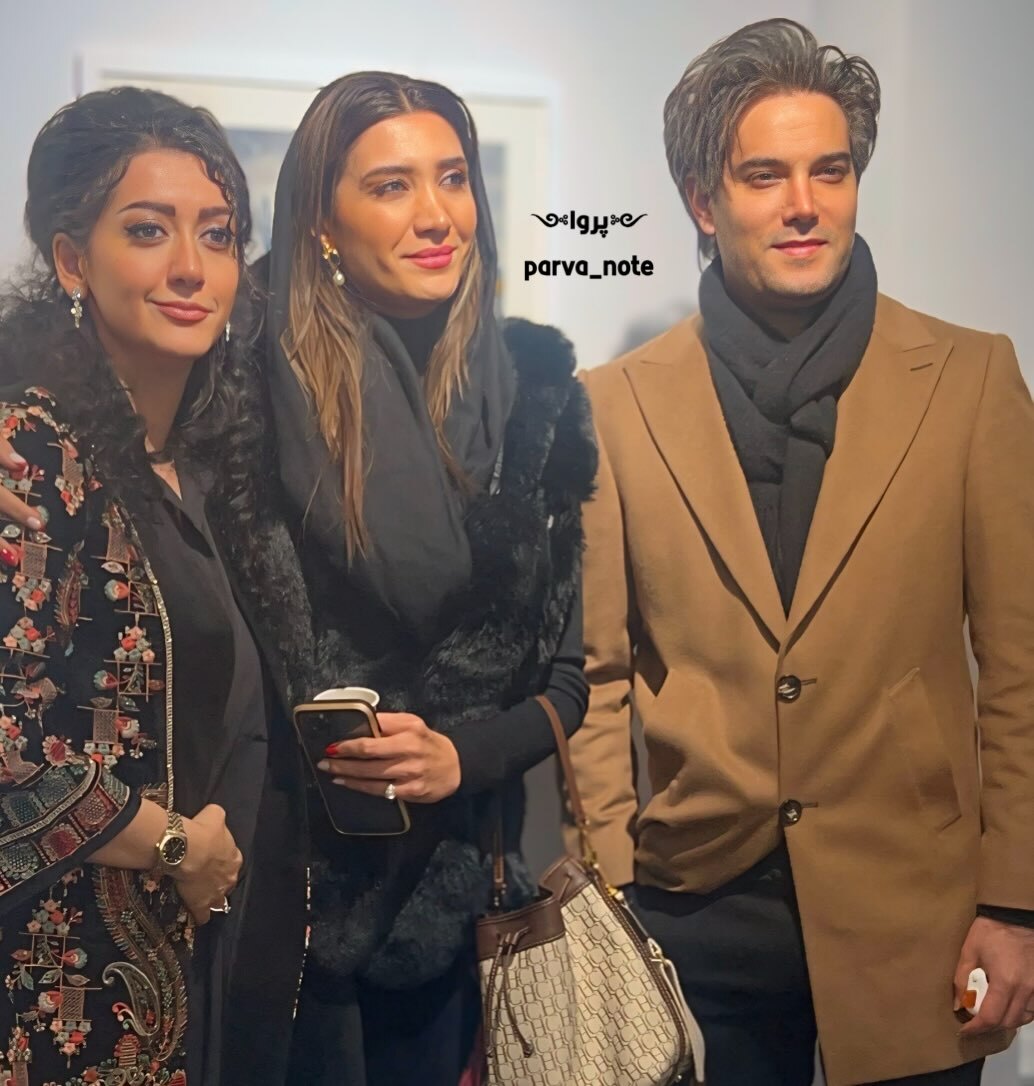 نیکی مظفری در افتتاحیه‌ی گالری «آرامه»