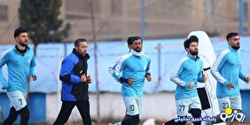 حمله هواداران استقلال به تاجرنیا با یوسف مزرعه