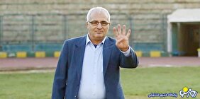 ستاره اسبق استقلال در آسایشگاه بستری شد